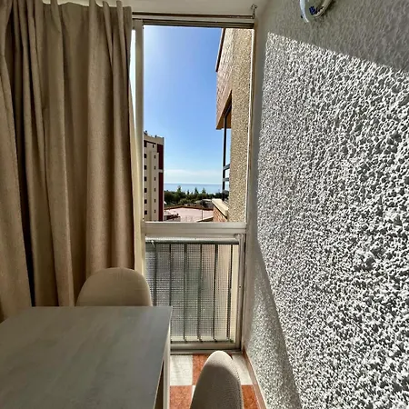 Viajes Apartment Castillo Bajo